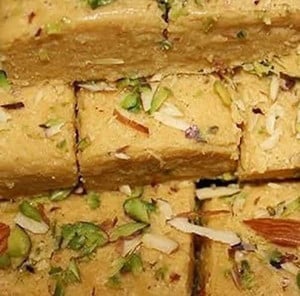 Desi Ghee Patisa (Lovely Sweets, Jalandhar)