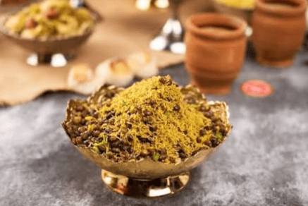 Dalmoth ( Pracheen Petha)