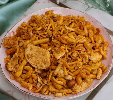 Navratan Mixture (Hira Sweets, Delhi)