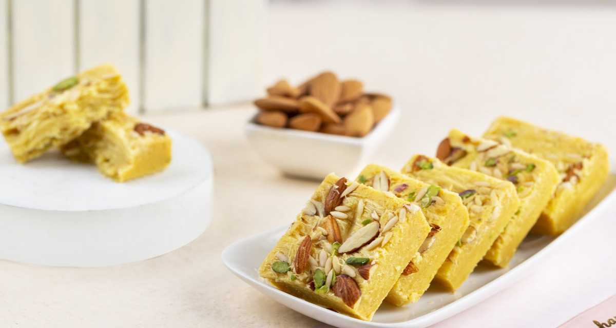 Kadak Patisa (Lovely Sweets, Jalandhar)