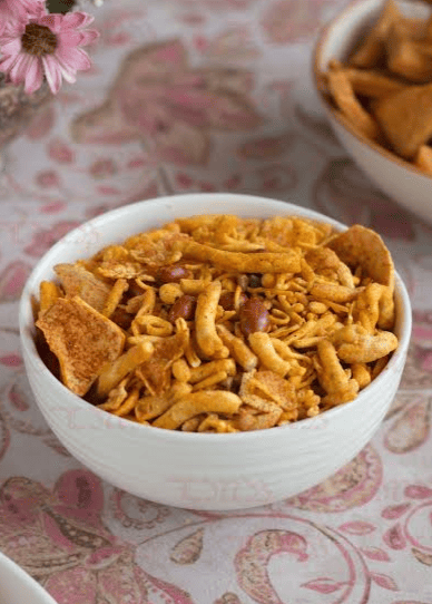 Navratan Mixture (Hira Sweets, Delhi)