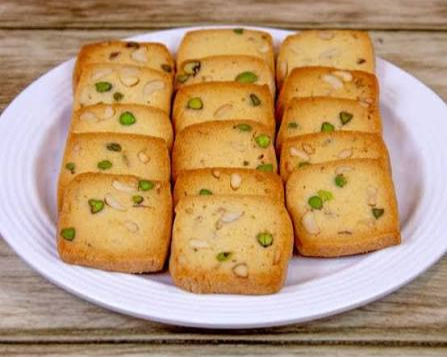 Butter Pista Cookies (Lovely Sweets, Jalandhar)