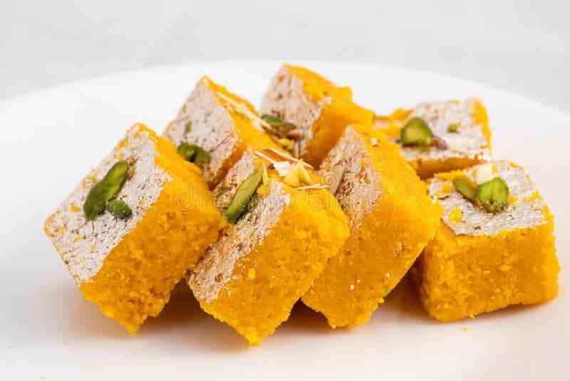 Moong Dal Barfi (Hira's Sweets, Shahdara)