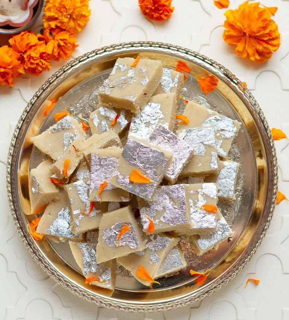 Kaju Barfi (Hira's Sweets, Shahdara)