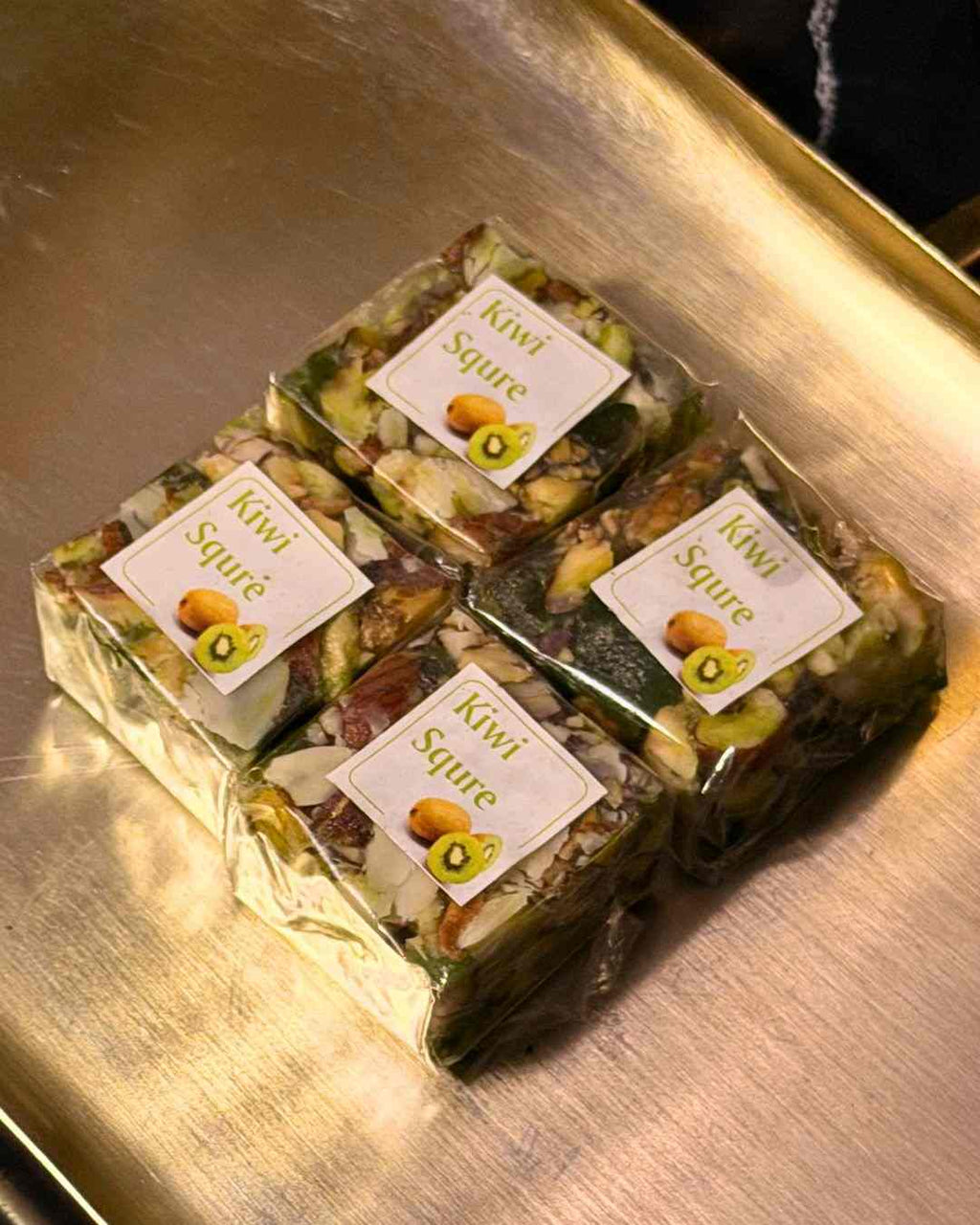 Kiwi Bites (Anjanya, New Delhi)