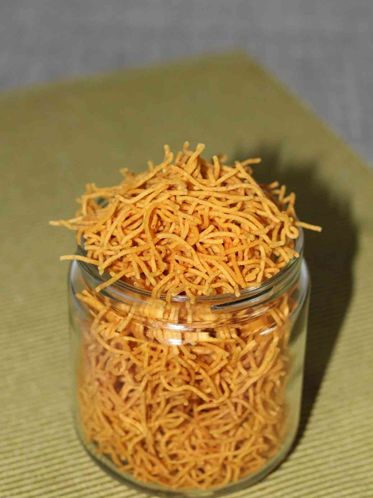 Aloo Bhujia (Pracheen Petha, Agra)