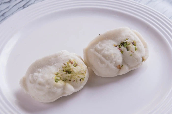 Jalbhara, White (Nalin Chandra Das, West Bengal)