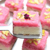 Coconut Burfi (Chaina Ram Sweets, Chandni Chowk)