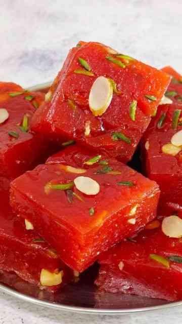 Karachi Halwa (Bharat Sweets, Delhi)