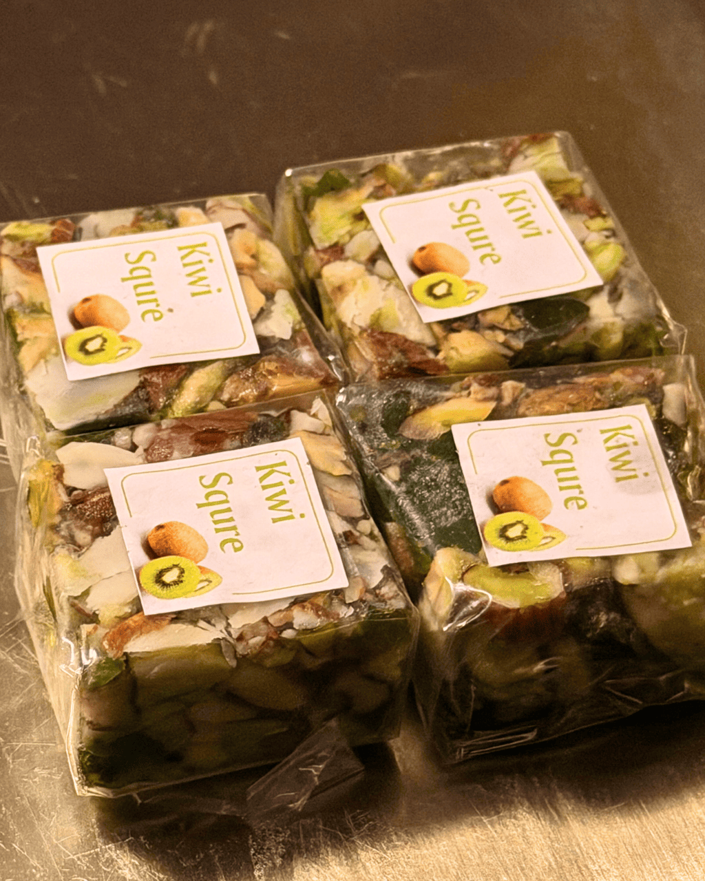 Kiwi Bites (Anjanya, New Delhi)